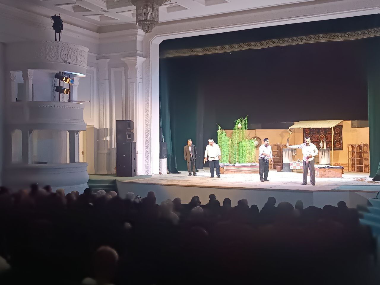 Театр – очаг духовности и просвещения