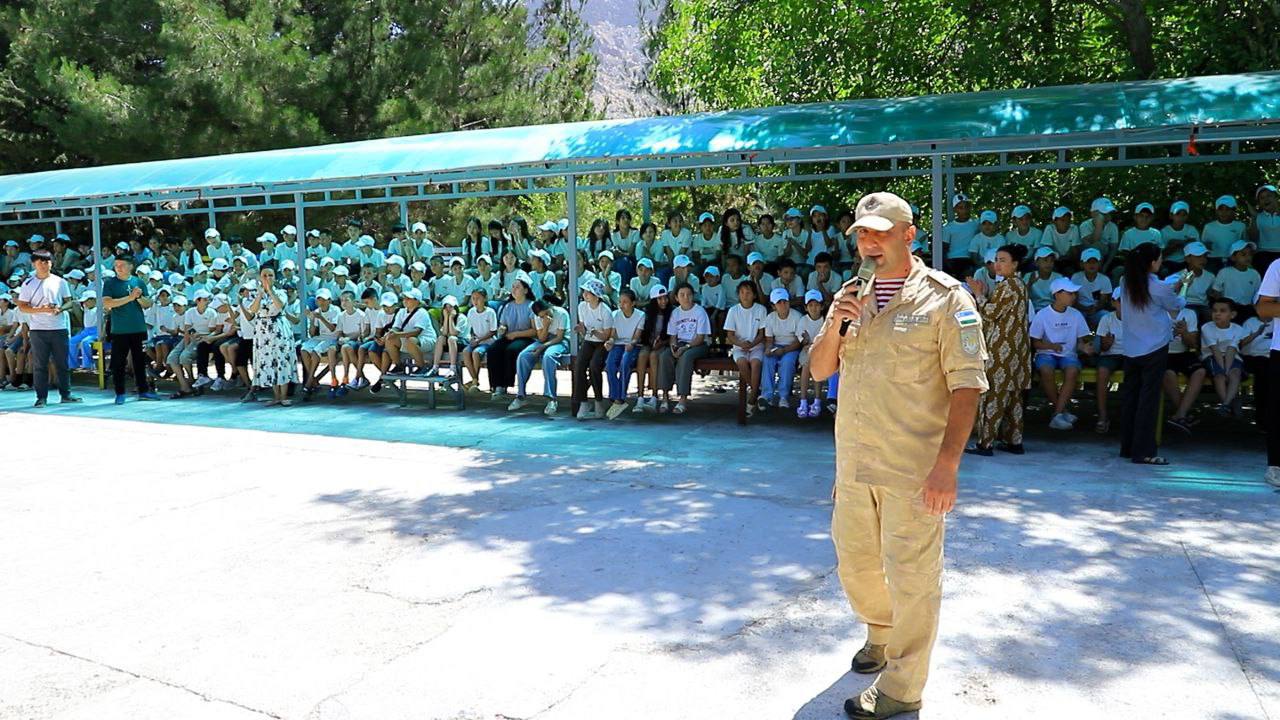 Urgut tumanida joylashgan “Chor Chinor” bolalar sog‘lomlashtirish oromgohida yoshlarning dam olish vaqtlarini yanada qiziqarli va mazmunli o‘tkazish maqsadida vatanparvarlik tadbiri tashkil etildi.