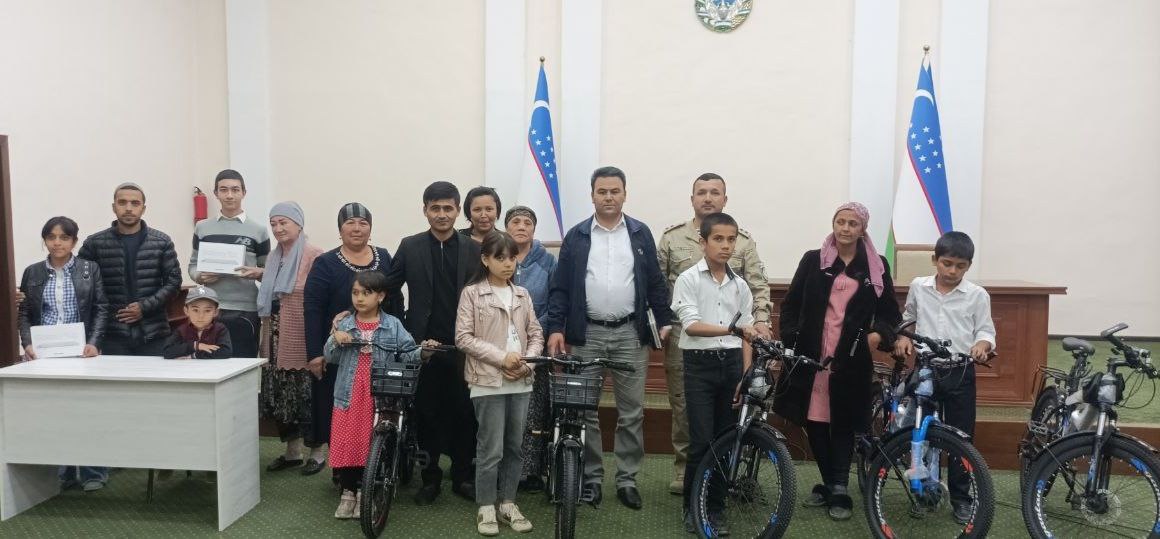 В Гиждуванском районе сбылись мечты детей, включенных в «Мехр дафтари»