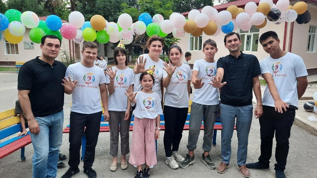 День рождения в кругу родных и друзей