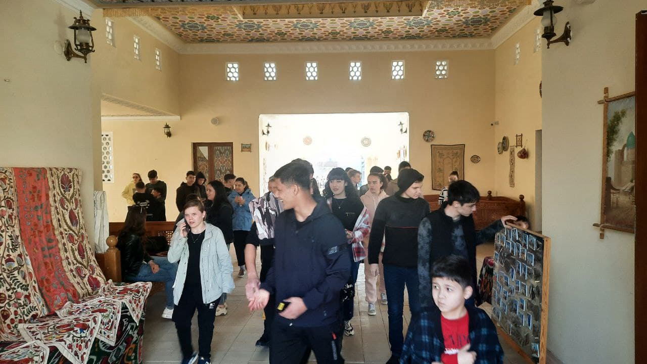 TRAVEL TO THE PARK WITH THE PARTICIPANTS