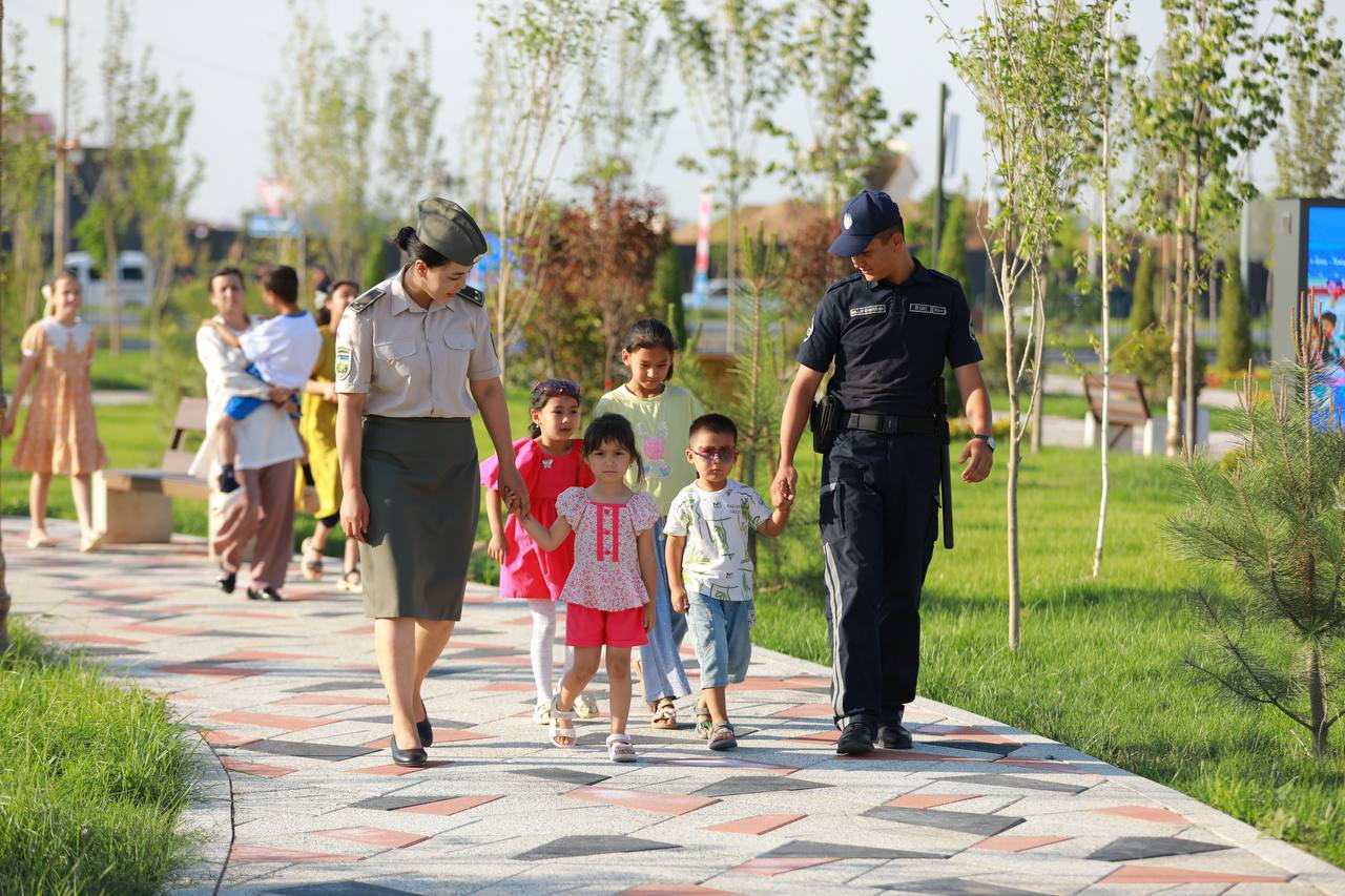 1-iyun — Xalqaro bolalarni himoya qilish kuni munosabati bilan Nurafshon city hududida yangi qad rostlagan “Vatanparvar bog‘i” da yuqori saviyada bayram tadbiri tashkil etildi. Tadbirda Milliy gvardiya Toshkent viloyati bo‘yicha boshqarmasi harbiy xizmatchilarining farzandlari hamda Oilaviy uylar farzandlari ishtirok etdi.
