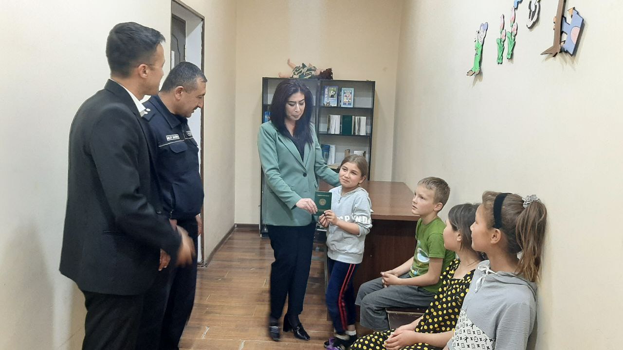 Yodgora Akbarova tug‘ilganlik haqidagi guvohnomaga ega boʻldi