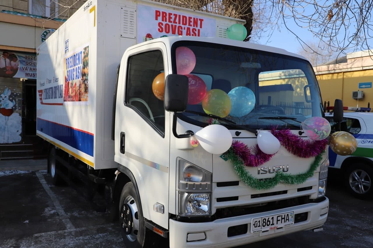 PRESIDENT'S NEW YEAR'S GIFTS ARRIVE IN KHOREZM REGION