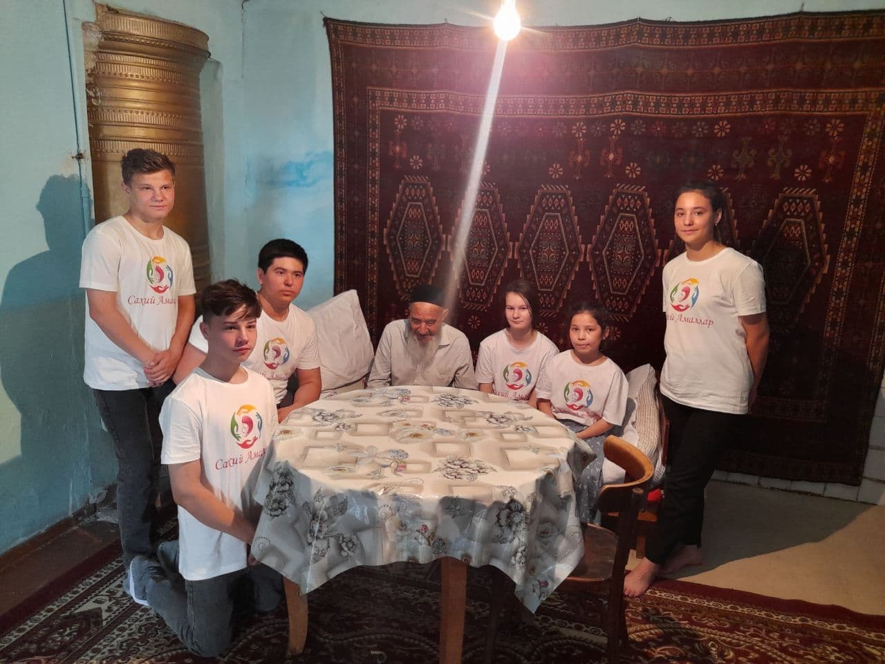 «Пусть никогда не будет войны», - снова и снова повторяет Рахимжон ота