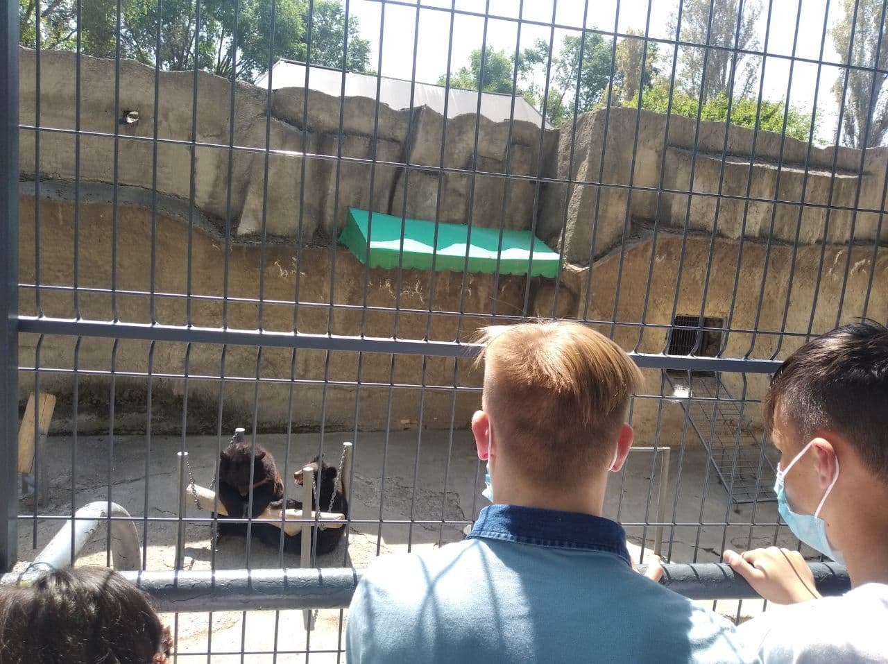 WE VISITED TO THE ZOO!