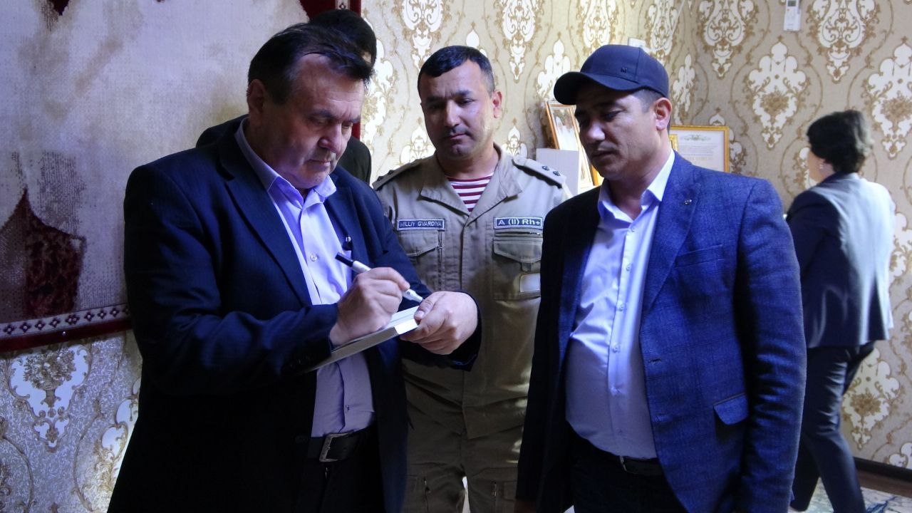 "Maʼrifat" targʻibotchilar jamiyati aʼzolarining Behbutovlar xonadoniga tashrifi